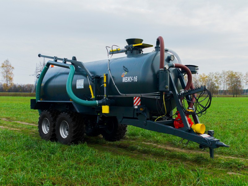 Машина для внесения жидких органических удобрений МВЖУ-16