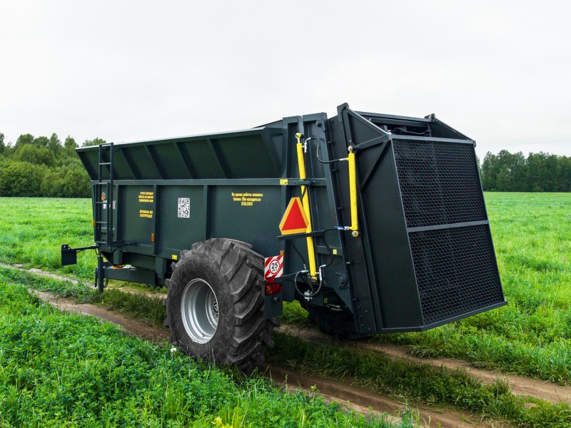Машина для внесения твердых органических удобрений МТУ-10