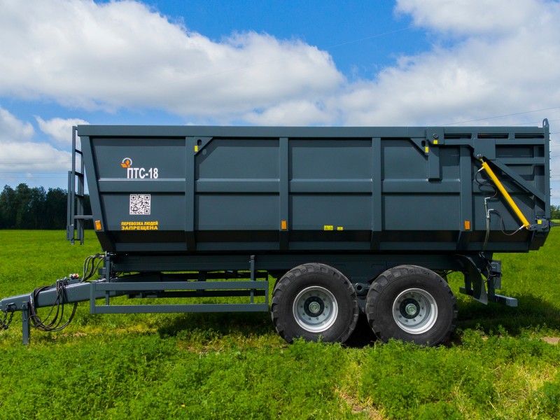 Полуприцеп тракторный самосвальный ПТС-18