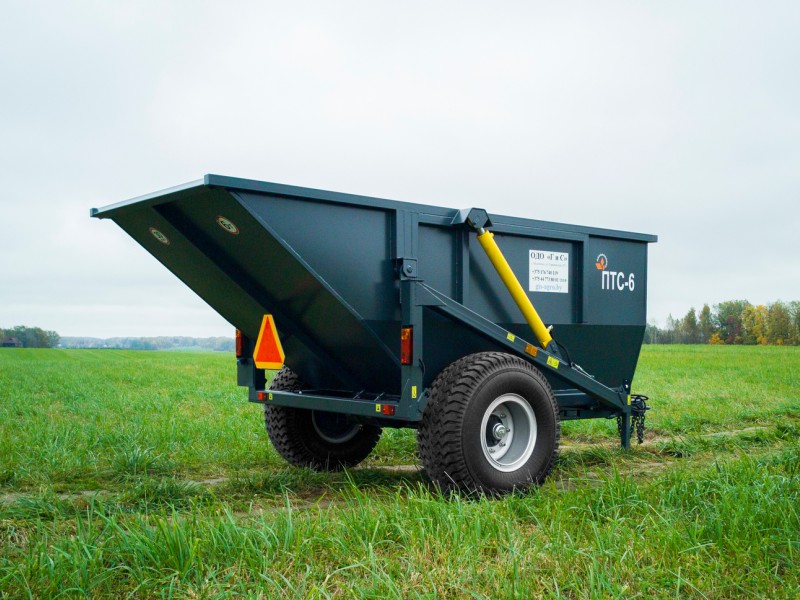 Полуприцеп тракторный самосвальный ПТС-6