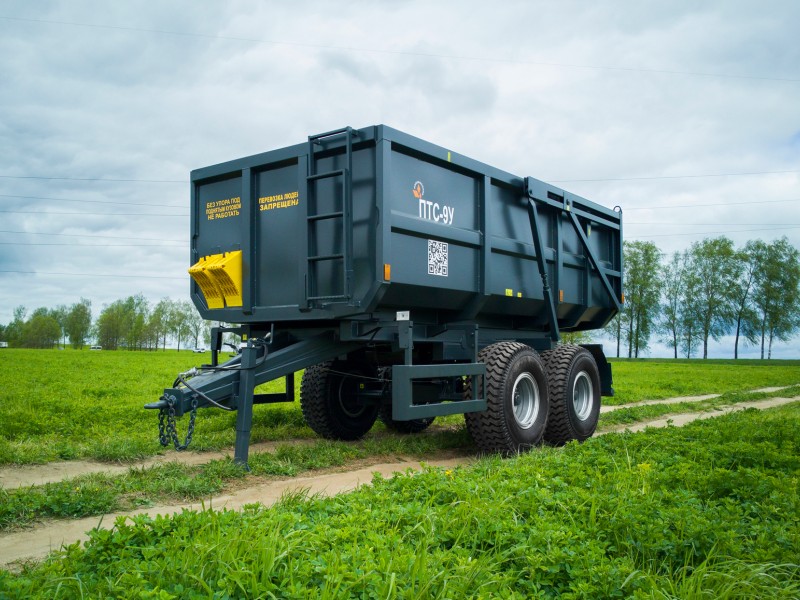 Полуприцеп тракторный самосвальный ПТС-9У